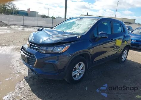 2018 Chevrolet Trax Ls z USA, uszkodzony, nr VIN 3GNCJNSB2JL248431